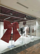 Большой бант для витрины