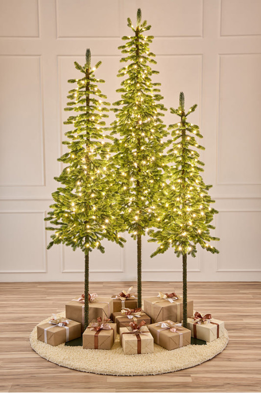 Купить Ель искусственная Королева Тянь Шаня премиум с лампочками