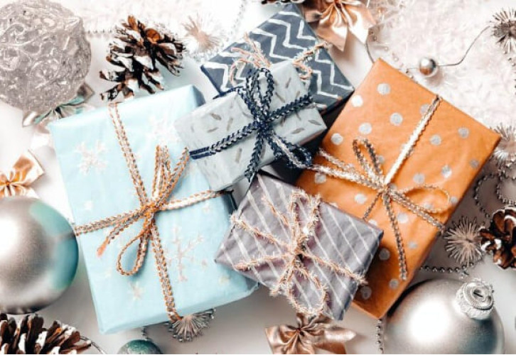 Чек-лист: что нужно купить к Новому году от Империя елок 