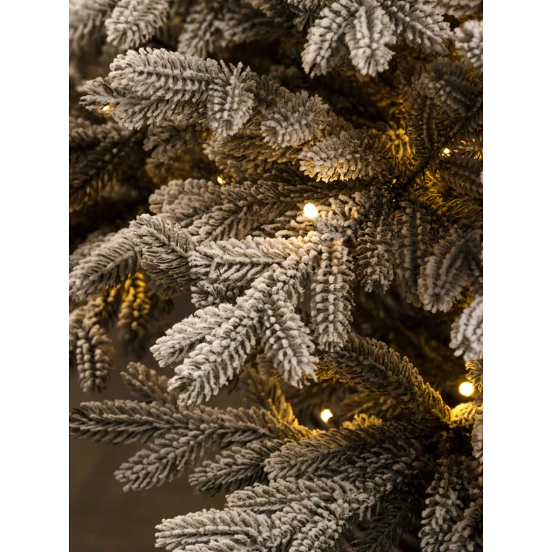 Купить Ель литая заснеженная с лампочками Версальская Премиум фото 7